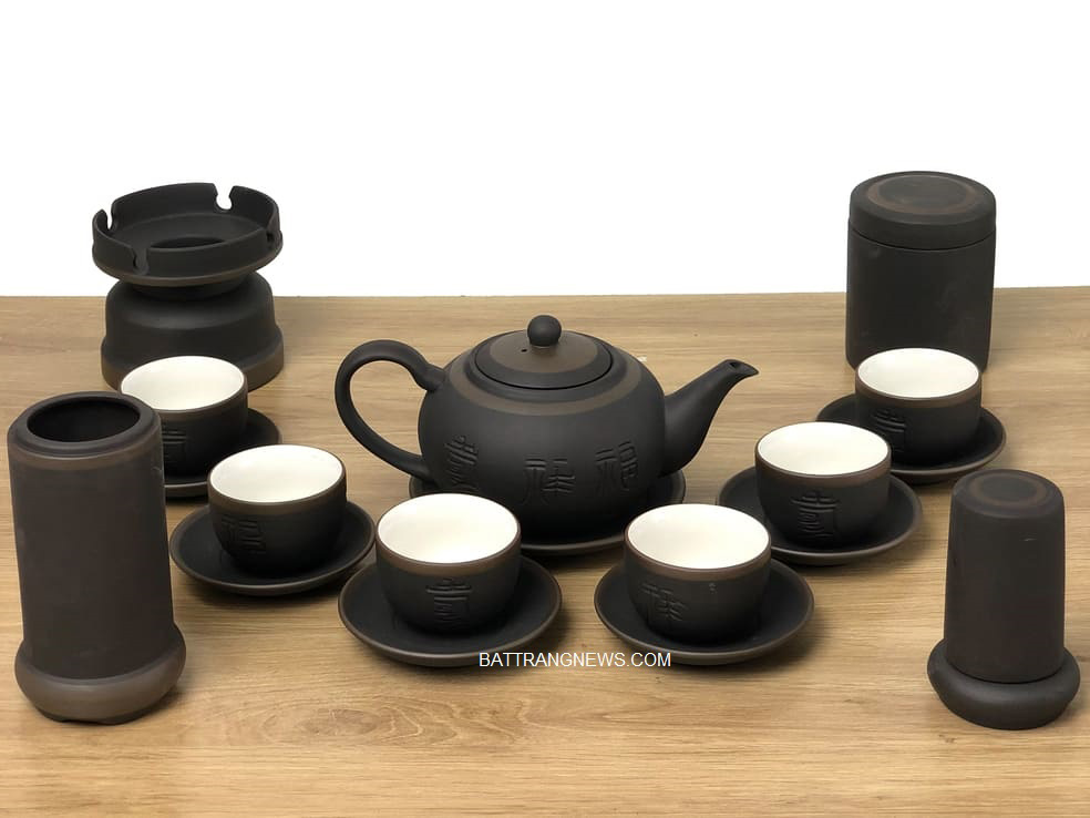 Bộ ấm chén tử sa Bát Tràng dáng tống đen đầy đủ phụ kiện 1